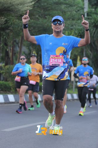Race photo from Isoplus Run 2024 Surabaya