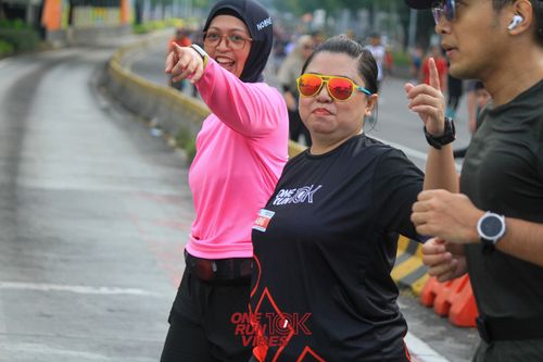 Race photo from ONE RUN 10K VIBES JAKARTA 