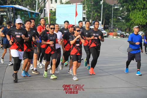 Race photo from ONE RUN 10K VIBES JAKARTA 