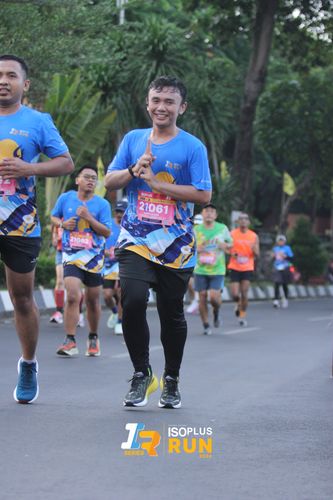 Race photo from Isoplus Run 2024 Surabaya