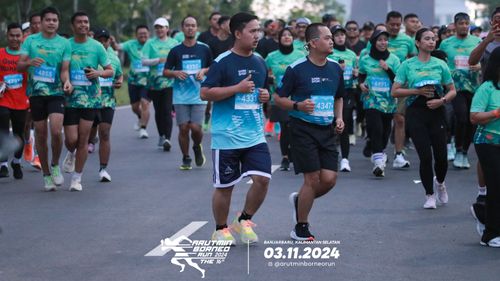 Race photo from Arutmin Borneo Run 2024