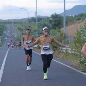 Race photo from KEDIRI HALF MARATHON 2026