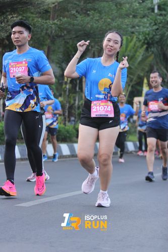 Race photo from Isoplus Run 2024 Surabaya