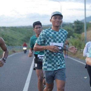 Race photo from KEDIRI HALF MARATHON 2026