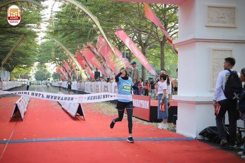 Race photo from Kediri Half Marathon 2024