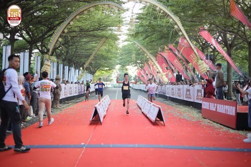 Race photo from Kediri Half Marathon 2024