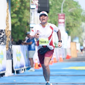 Race photo from BOGORUN 2026