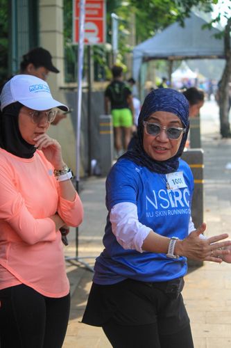 Race photo from NU SKIN RUNNING CLUB
