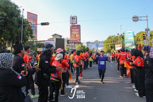 Race photo from Jabar Run 10K 2024