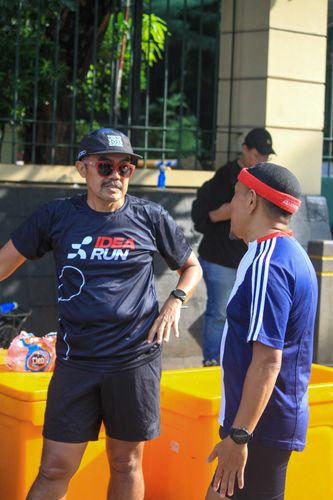Race photo from NU SKIN RUNNING CLUB