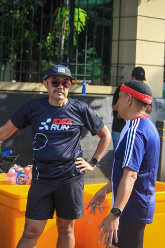 Race photo from NU SKIN RUNNING CLUB