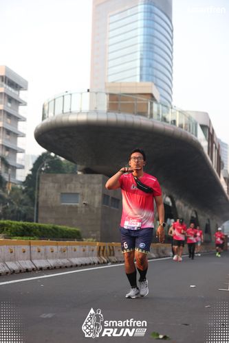 Race photo from Smartfren Run 2025 