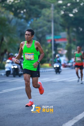 Race photo from Isoplus Run 2024 Surabaya