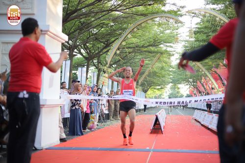 Race photo from Kediri Half Marathon 2024