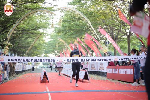 Race photo from Kediri Half Marathon 2024