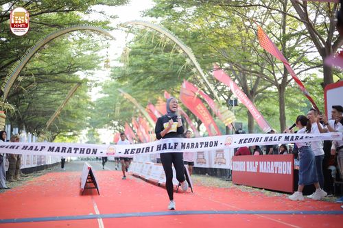 Race photo from Kediri Half Marathon 2024