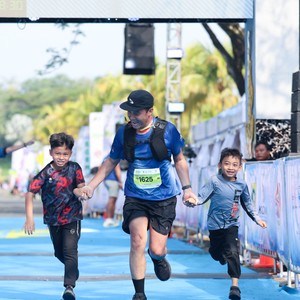 Race photo from BOGORUN 2026
