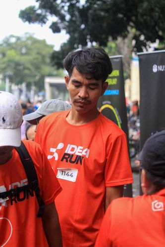 Race photo from NU SKIN RUNNING CLUB