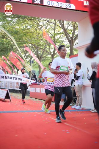 Race photo from Kediri Half Marathon 2024