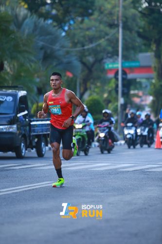 Race photo from Isoplus Run 2024 Surabaya