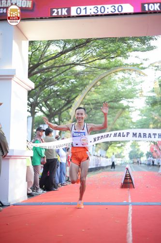 Race photo from Kediri Half Marathon 2024