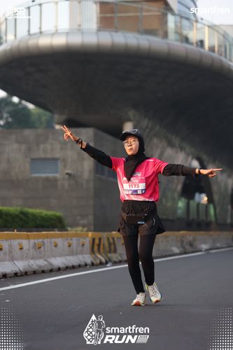 Race photo from Smartfren Run 2025 