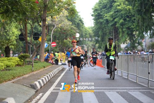 Race photo from SURABAYA ISOPLUS MARATHON 2025