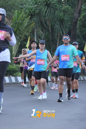 Race photo from Isoplus Run 2024 Surabaya
