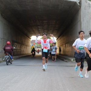 Race photo from KEDIRI HALF MARATHON 2026