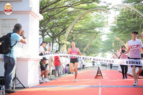 Race photo from Kediri Half Marathon 2024