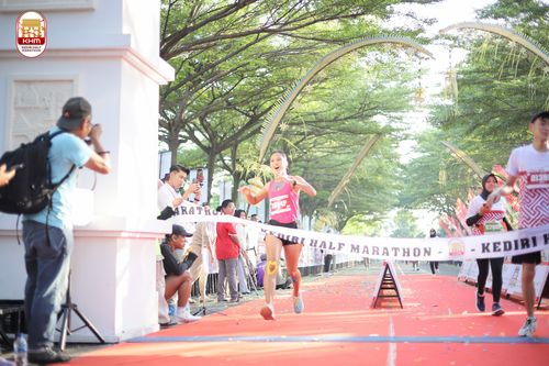 Race photo from Kediri Half Marathon 2024