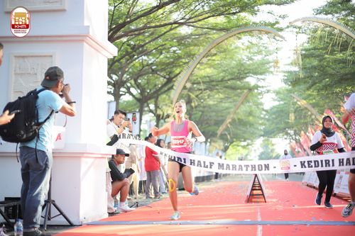 Race photo from Kediri Half Marathon 2024