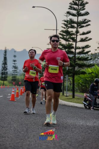 Race photo from CISANGKAN KBP CITY RUN 2025