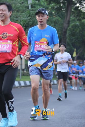 Race photo from Isoplus Run 2024 Surabaya
