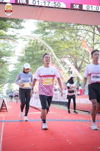 Race photo from Kediri Half Marathon 2024
