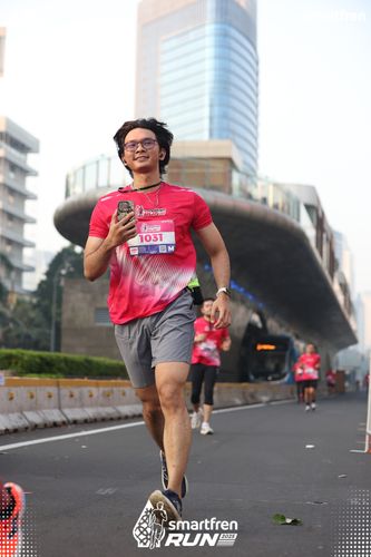 Race photo from Smartfren Run 2025 