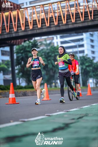 Race photo from Smartfren Run 2025 
