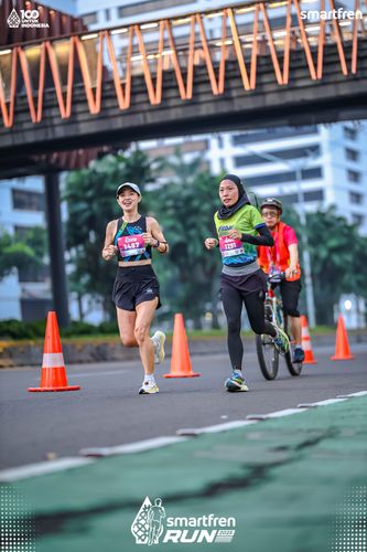 Race photo from Smartfren Run 2025 
