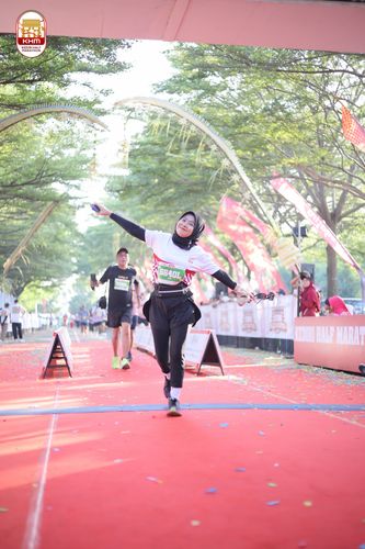 Race photo from Kediri Half Marathon 2024