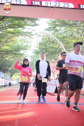 Race photo from Kediri Half Marathon 2024