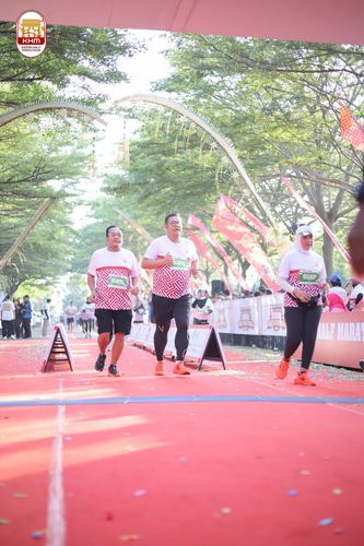 Race photo from Kediri Half Marathon 2024