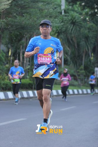 Race photo from Isoplus Run 2024 Surabaya