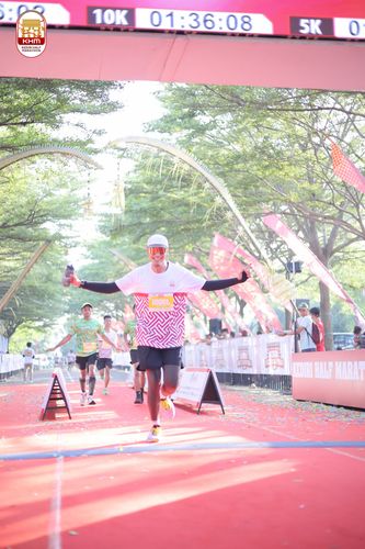 Race photo from Kediri Half Marathon 2024