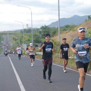 Race photo from KEDIRI HALF MARATHON 2026