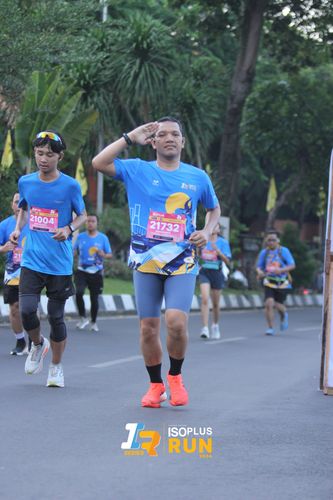 Race photo from Isoplus Run 2024 Surabaya