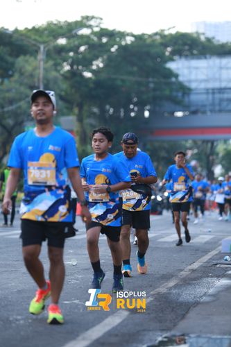 Race photo from Isoplus Run 2024 Surabaya