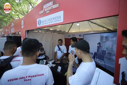Race photo from Kediri Half Marathon 2024