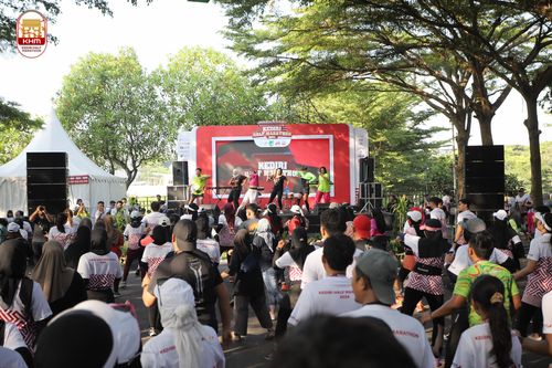 Race photo from Kediri Half Marathon 2024
