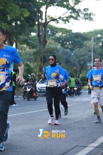 Race photo from Isoplus Run 2024 Surabaya