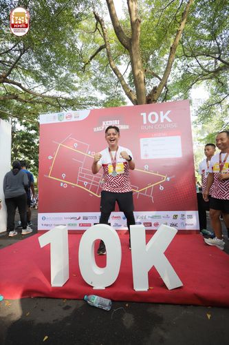 Race photo from Kediri Half Marathon 2024